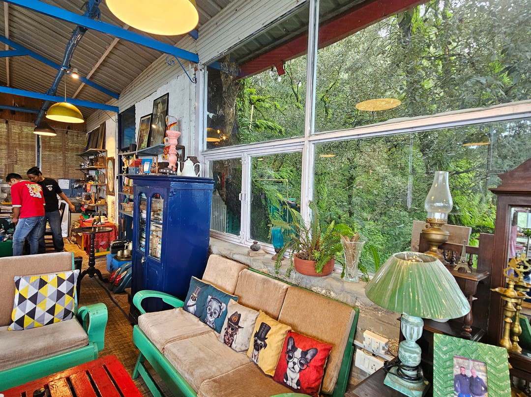 Lansdowne Trip Travel Cafe-Lansdowne必去景点