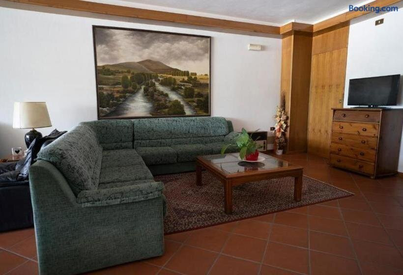 Gallicano酒店住宿-Hotel Mediavalle