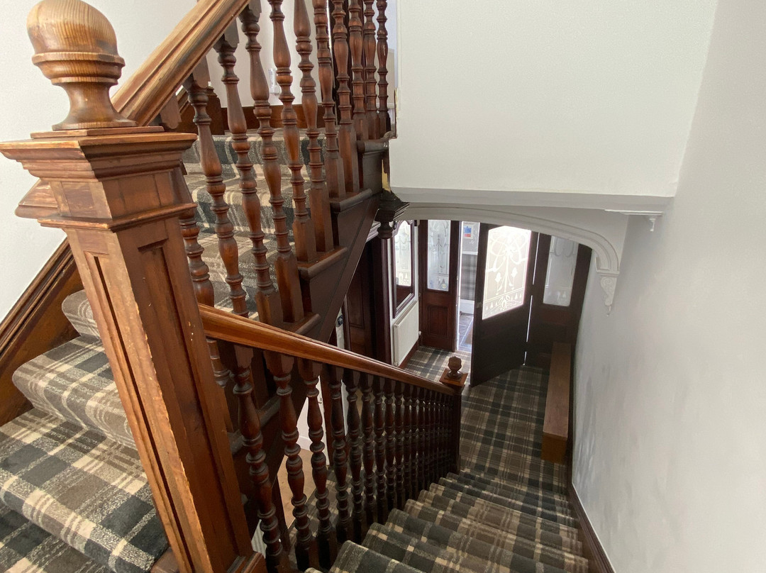 Stanford House主图