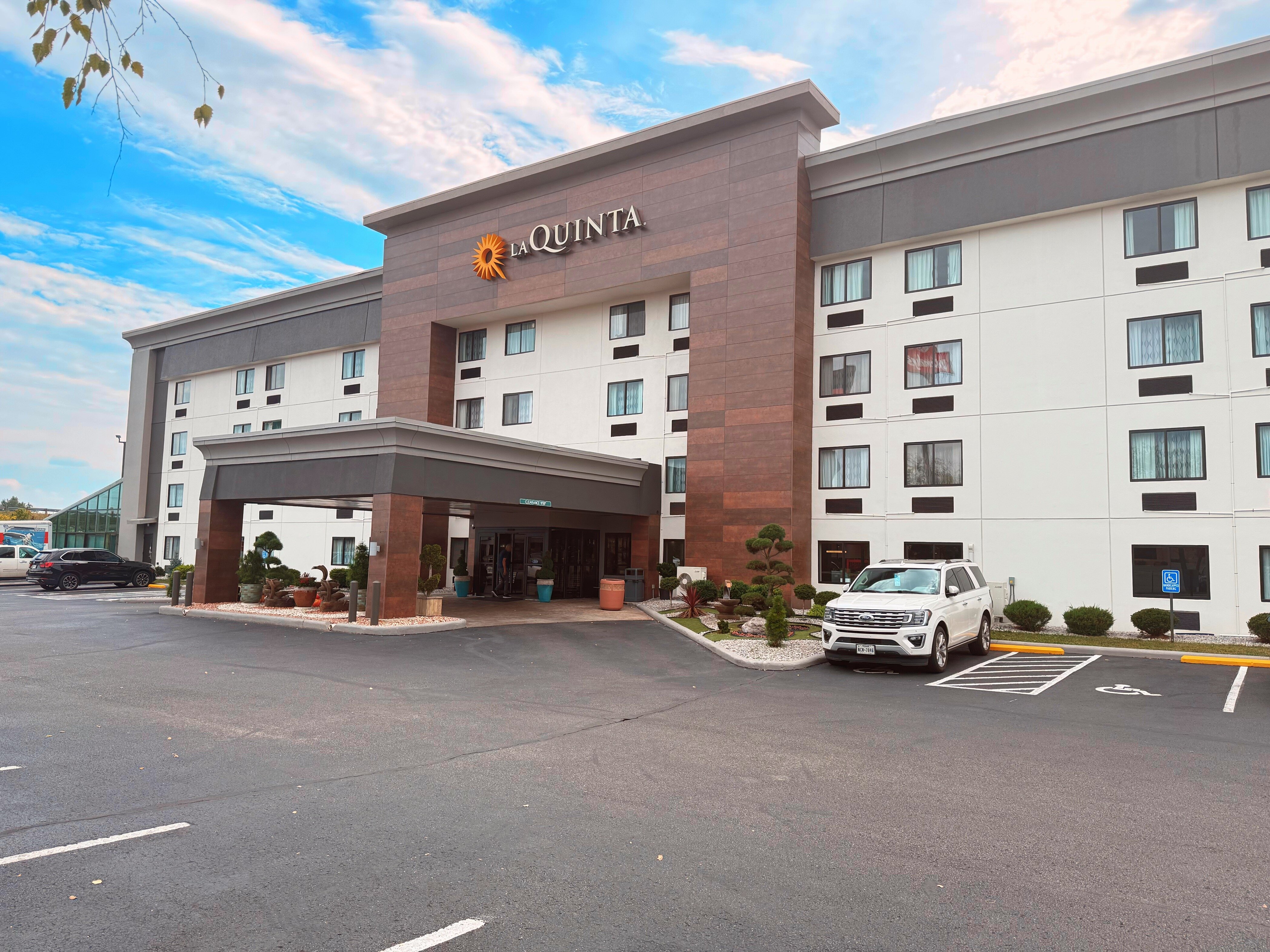 La Quinta Inn & Suites by Wyndham Cincinnati NE - Mason-浴室