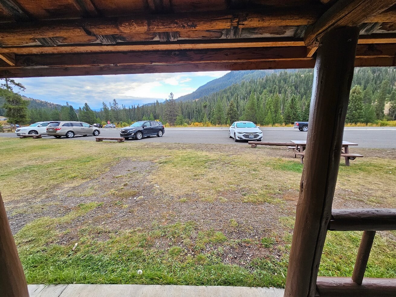 Pahaska Tepee Resort-官方