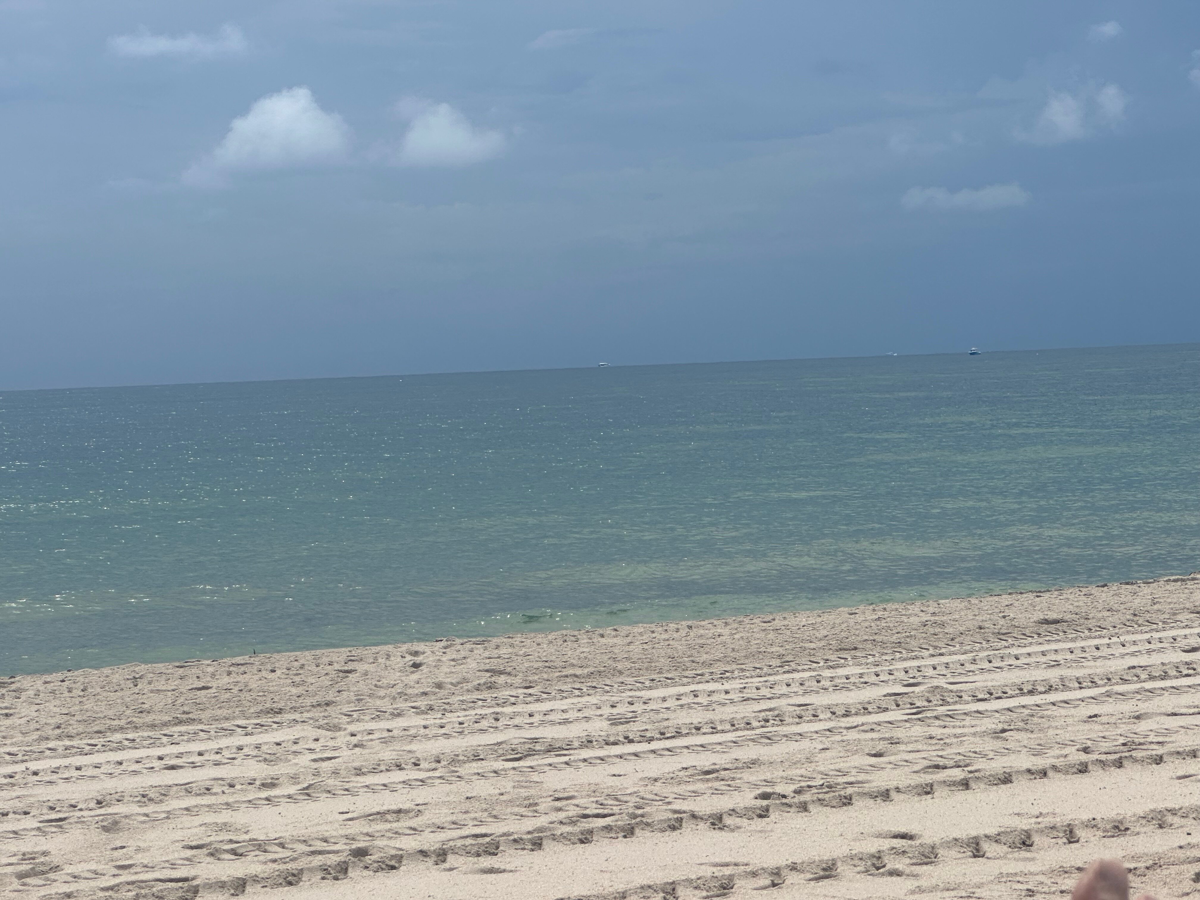 Plunge Beach Resort-泳池