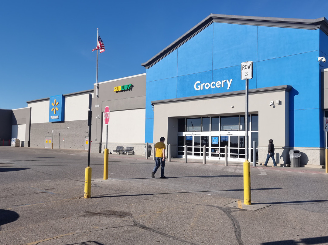 Walmart Supercenter-Williston必去景点