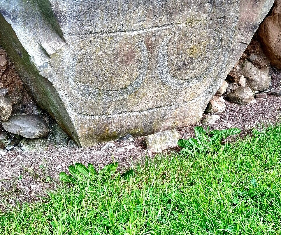 Knowth Megalithic Passage Tomb-Donore必去景点