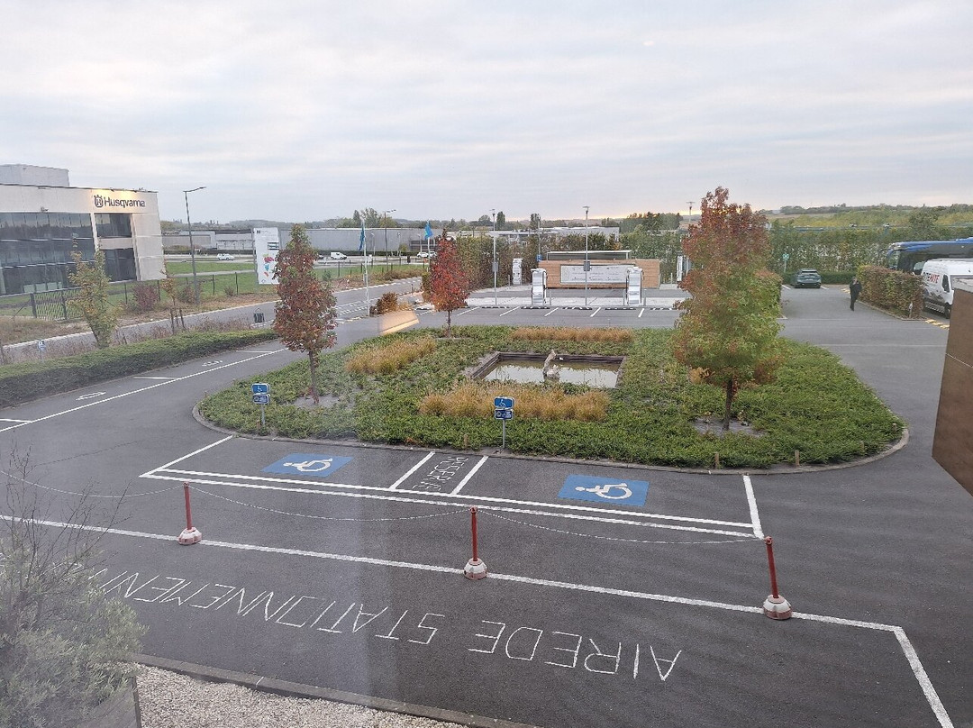 莱西恩地平线贝斯特韦斯特酒店主图