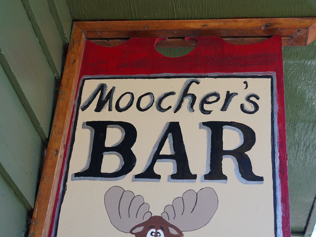 Moochers Bar主图