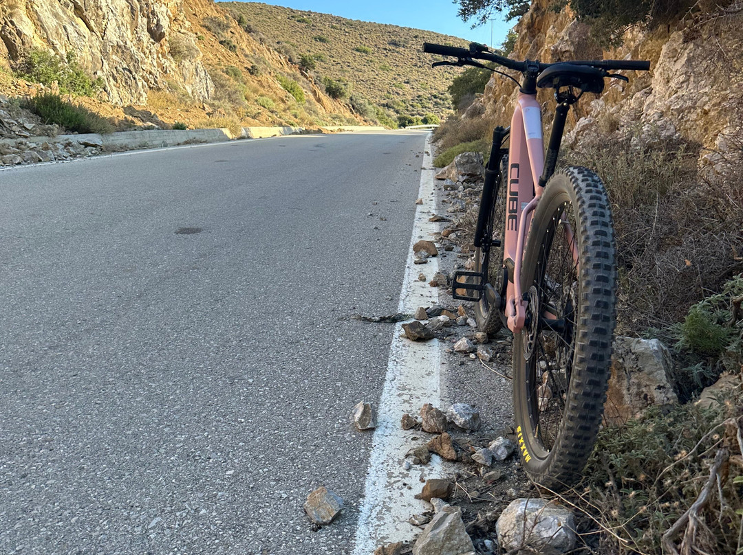 Cretan E-Bikers-Moires必去景点