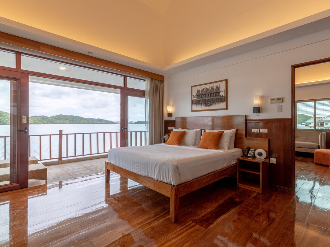 Sunlight Ecotourism Island Resort主图