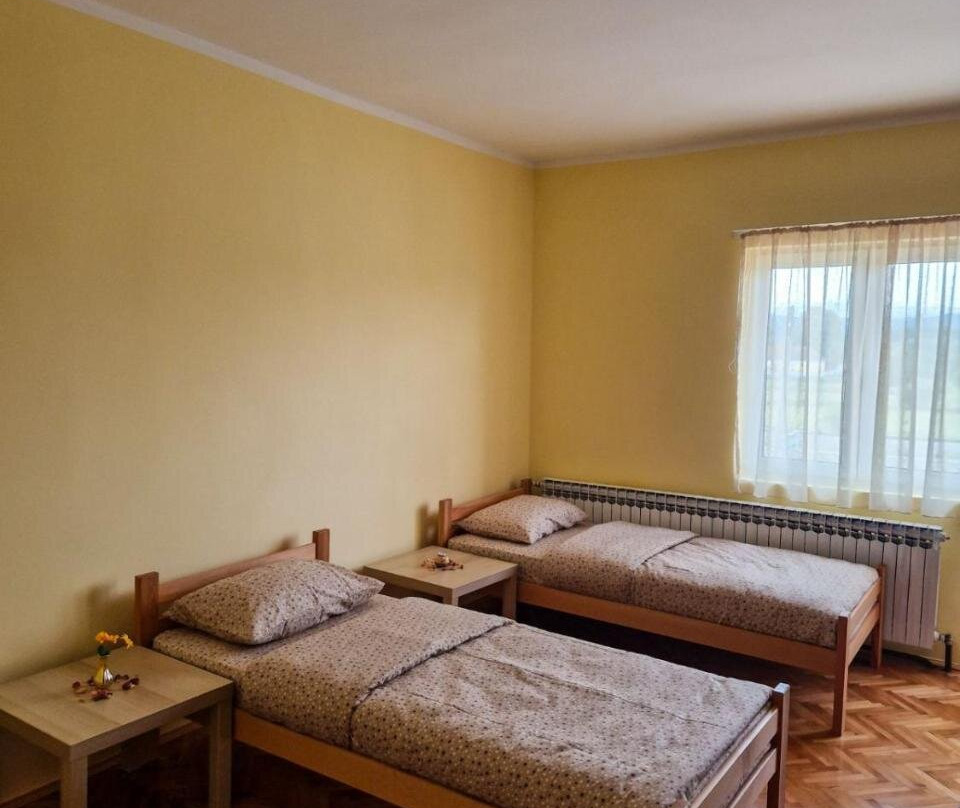 Prenociste Mali Raj