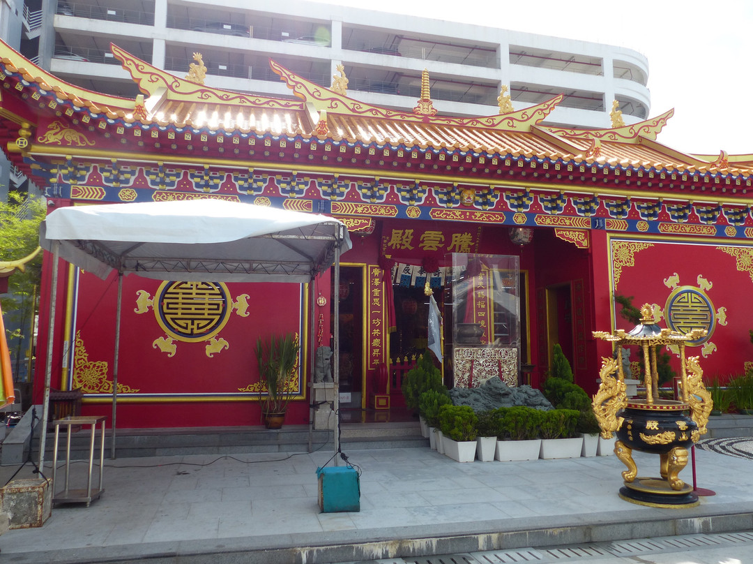 Teng Yun Temple-斯里巴加湾必去景点