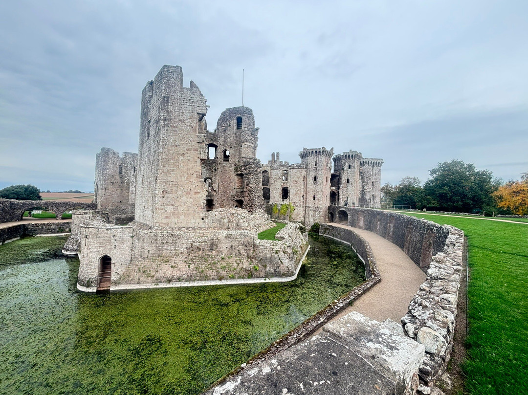 Raglan Castle-Raglan必去景点
