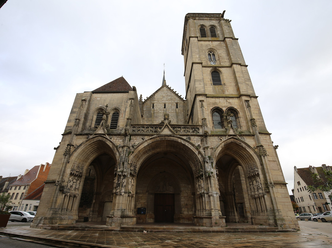 Eglise Notre Dame-Auxonne必去景点