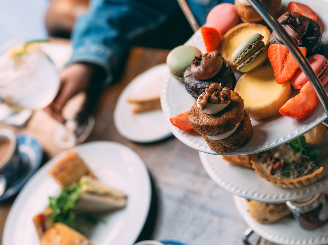 The George Hotel主图