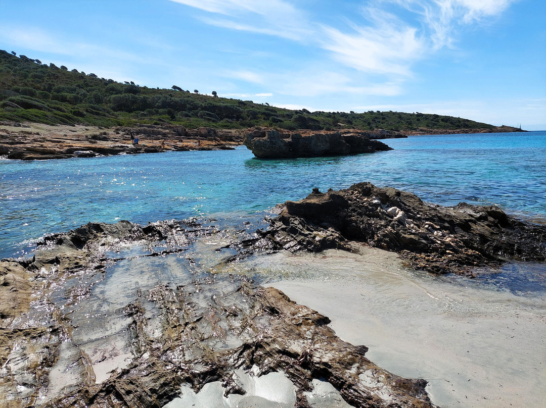 Spiaggia di Piscinni-Domus de Maria必去景点
