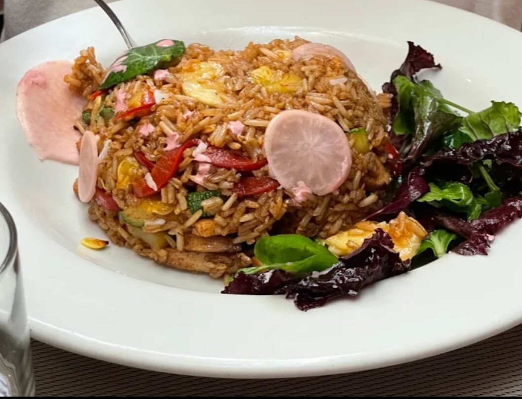 Raíces Peruvian- Restó bar