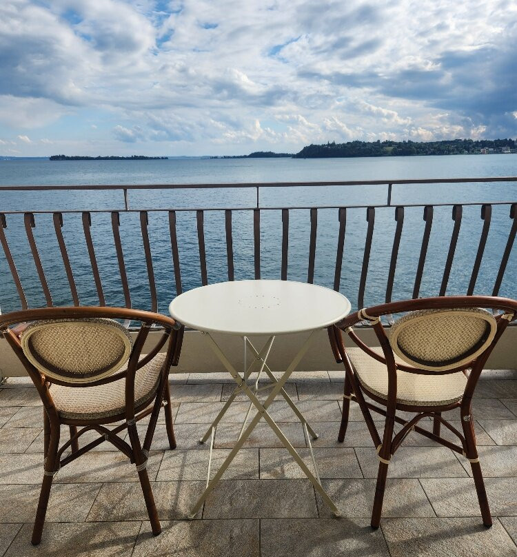 杜拉克酒店主图