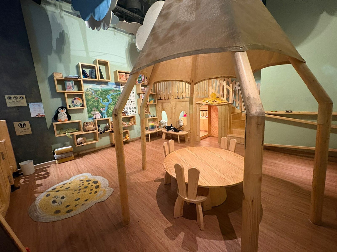 Shvili Palm Jumeirah Mall