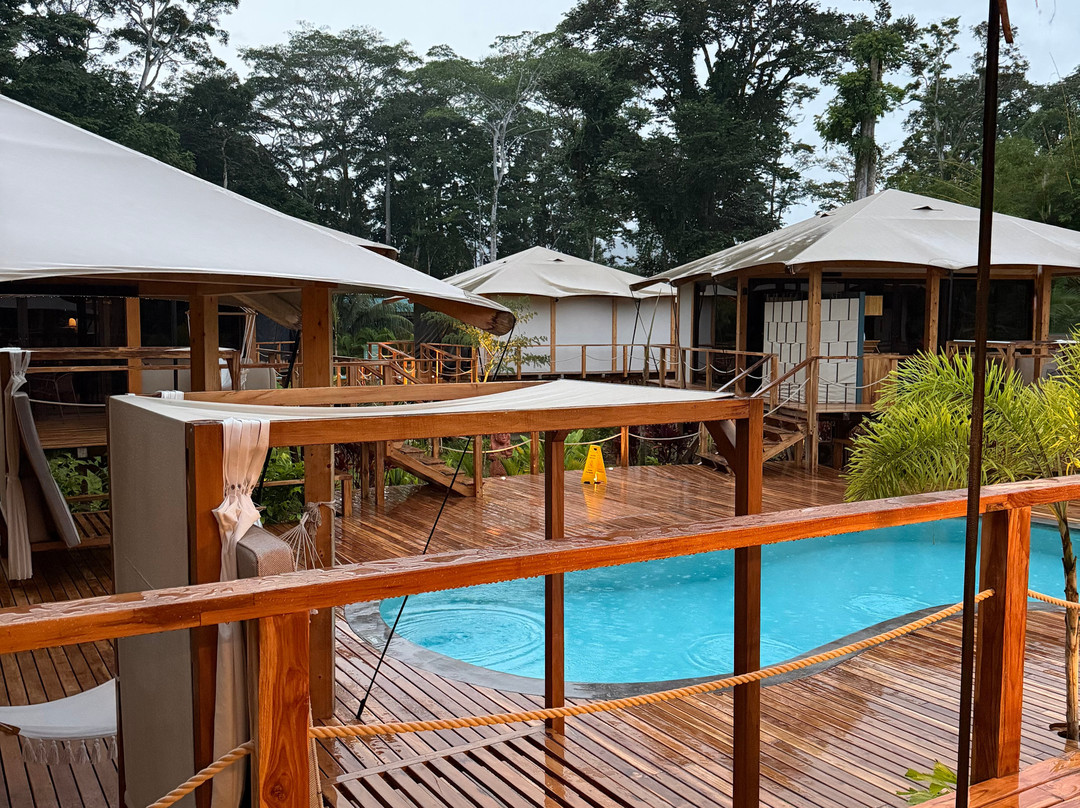 EVIA Life Resort