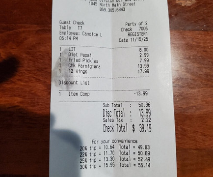 The Home Stretch Bar And Grill