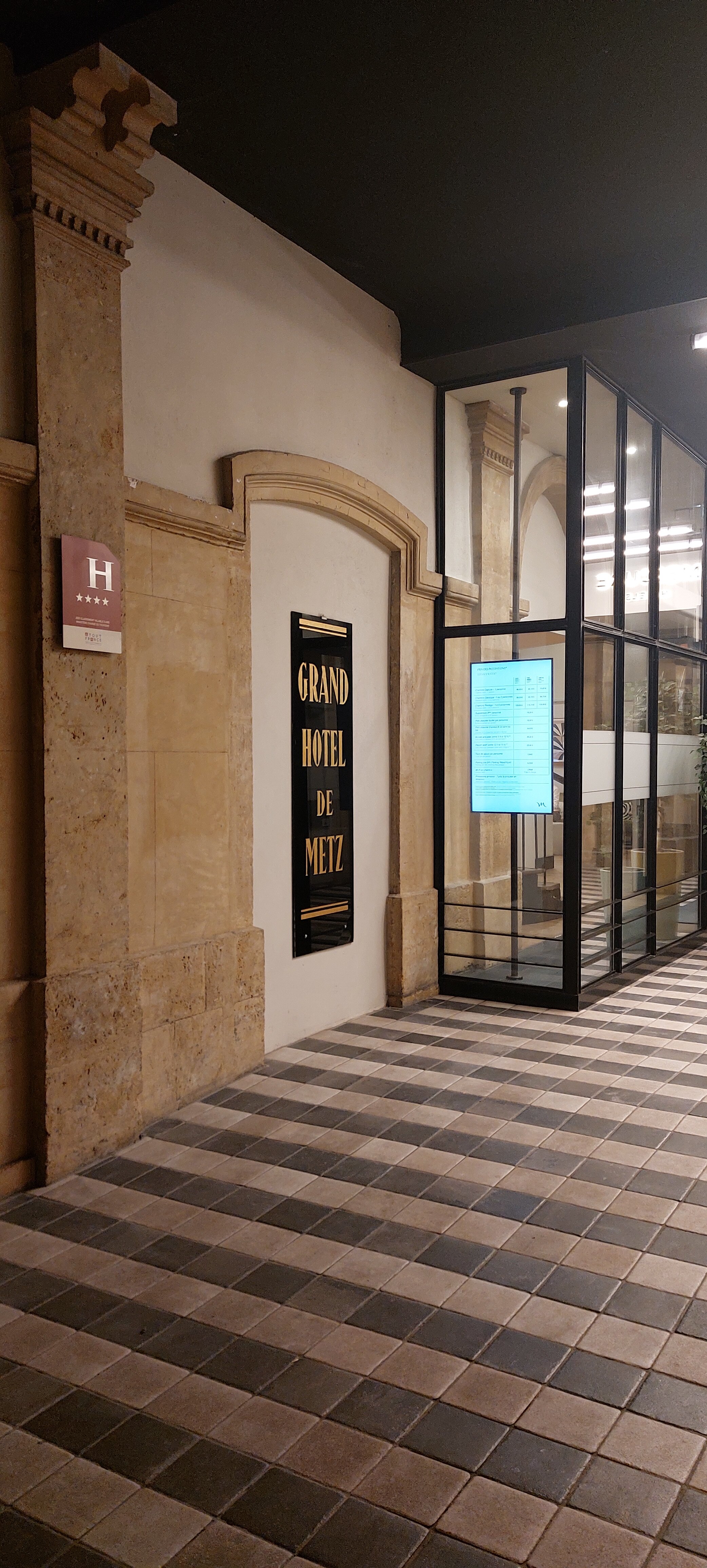 水星梅兹中央酒店-官方