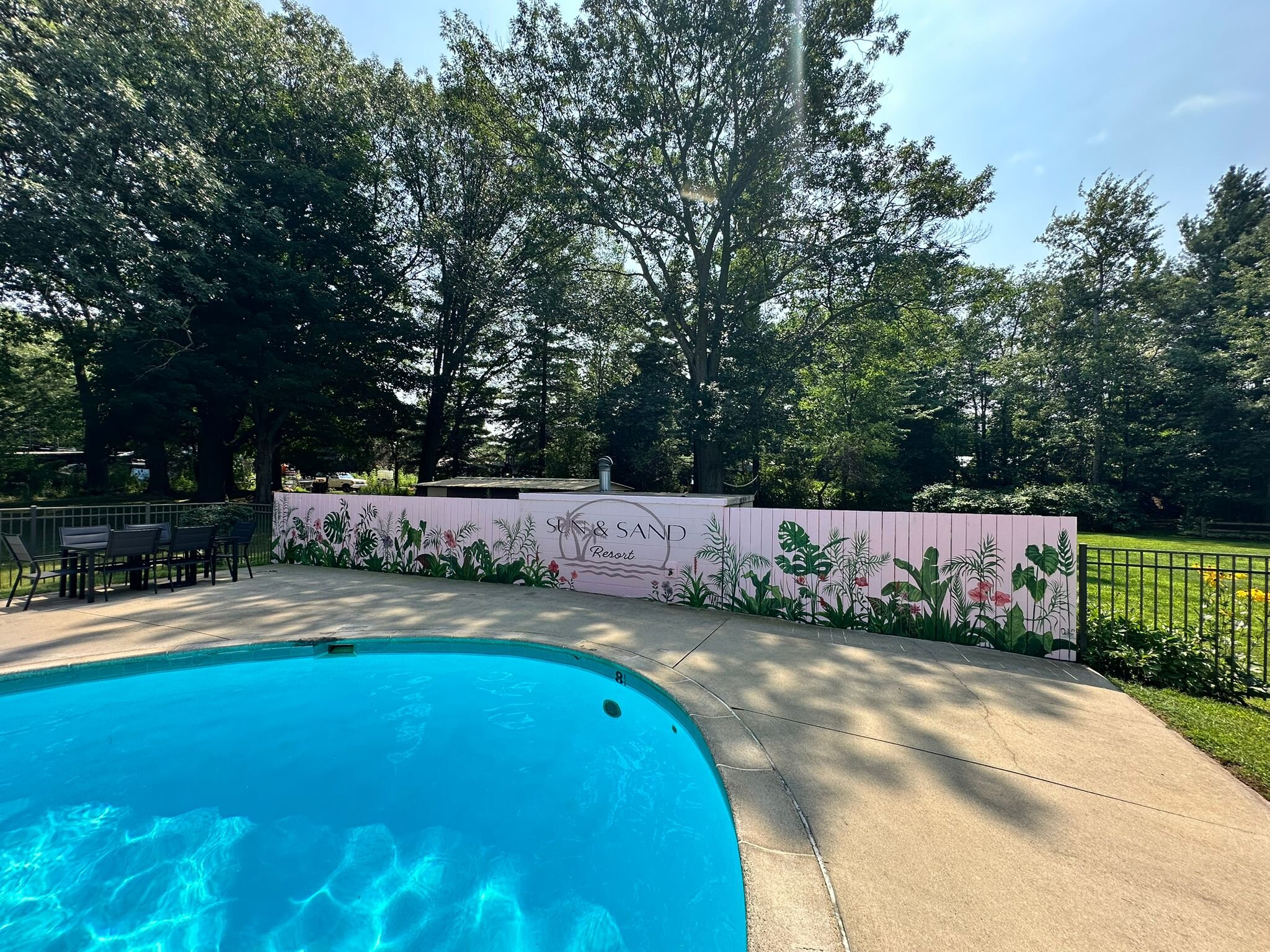 Sun & Sand Resort-泳池