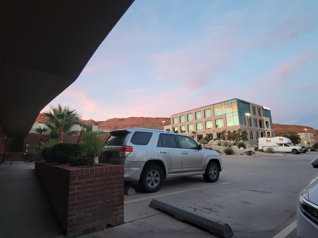 珊瑚山贝斯特韦斯特酒店主图