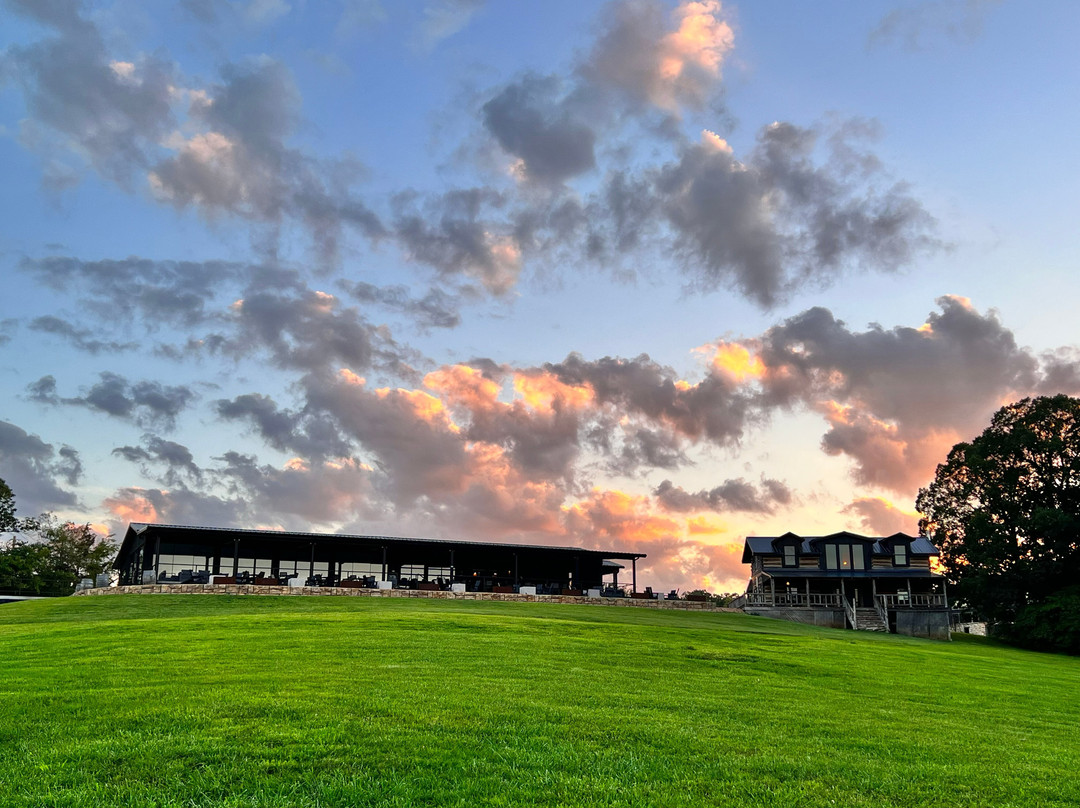 Marquand旅游景点-Charleville Brewery & Winery