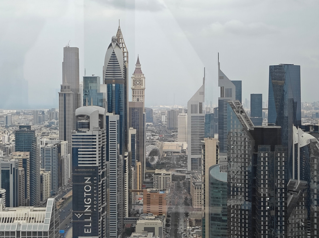 Sky Views Observatory-迪拜必去景点