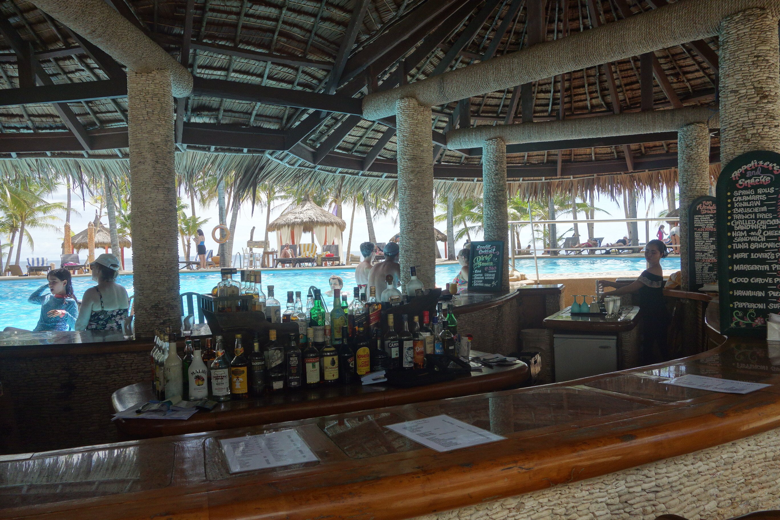 椰树林海滩度假村-官方