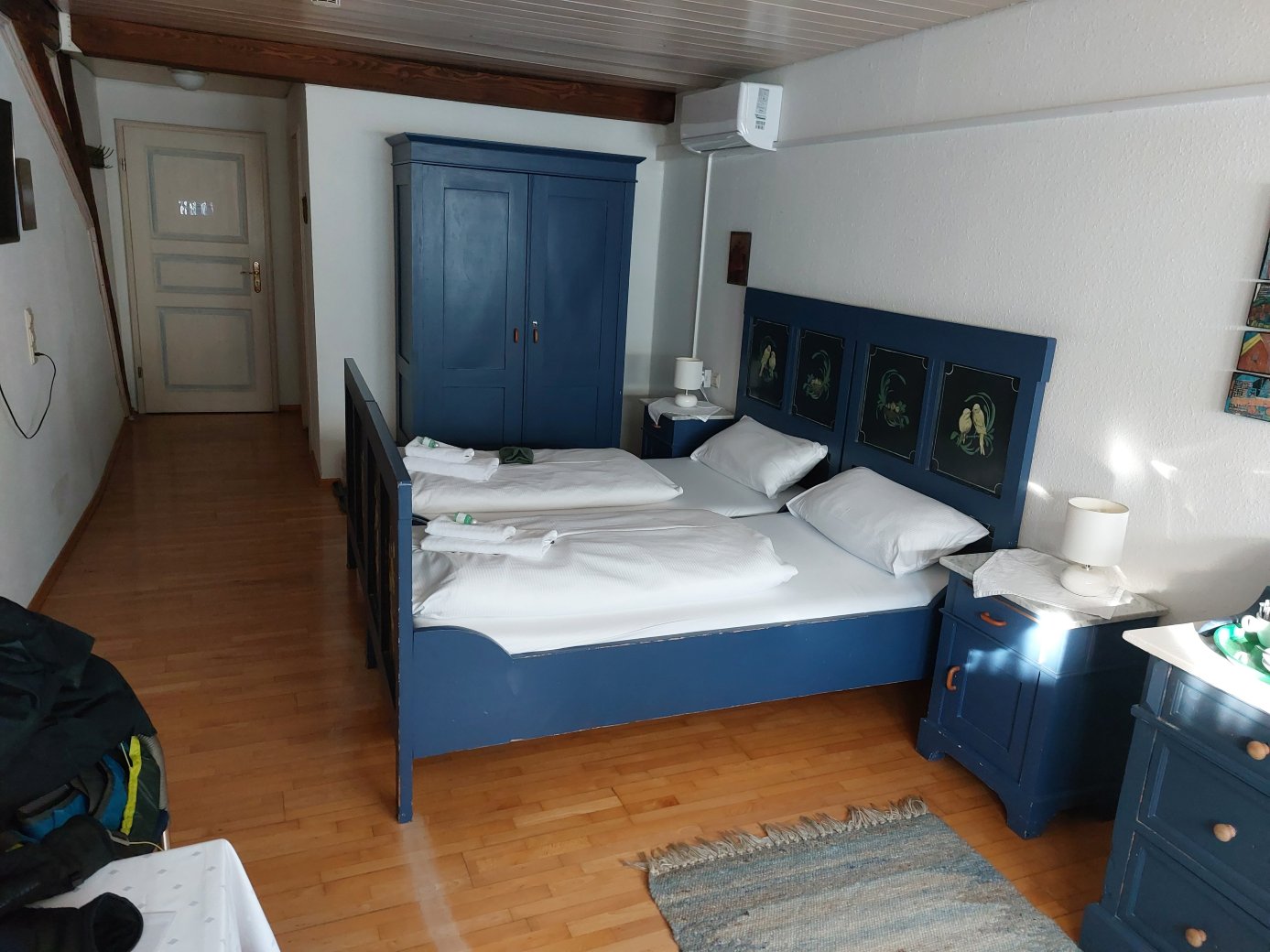 络温餐厅旅馆-客卧