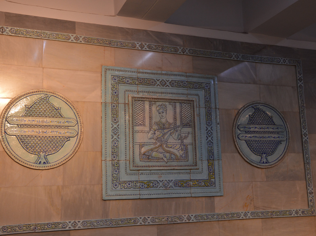 Tashkent Metro tour guide-塔什干必去景点