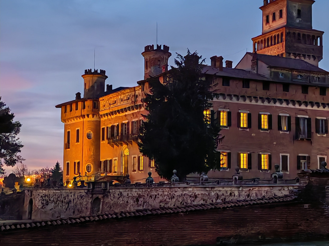 Castello Di Chignolo Po-Chignolo Po必去景点