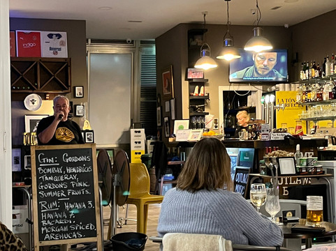 The Outlaws Bar-Mogan-莫干港必去景点