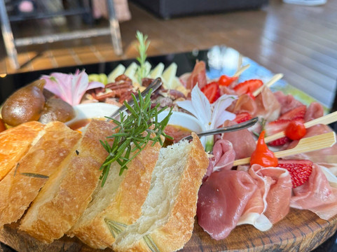 Cave Geisse-Pinto Bandeira必去景点