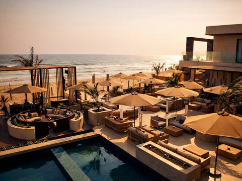 Alora Beach Resort-阿克拉必去景点