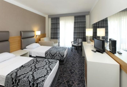 塞提雅海滩度假酒店