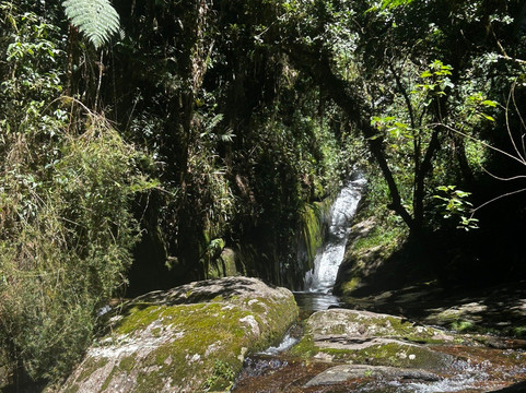 Sítio Cachoeiras do Alcantilado-Visconde de Maua必去景点