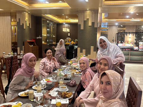 马卡萨哈珀先锋酒店主图