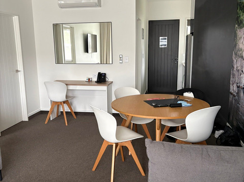 默奇森超级套房酒店主图