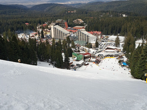 Hunters Ski School-波罗维兹必去景点