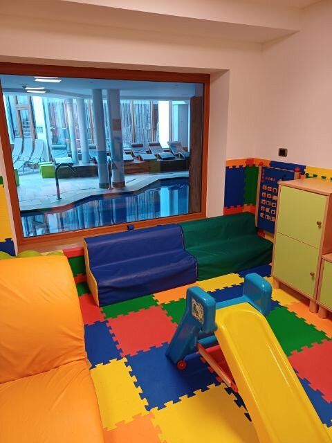 Hotel Ambiez主图