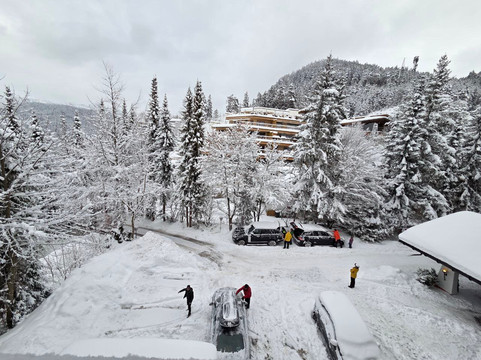 达斯克罗嫩酒店主图