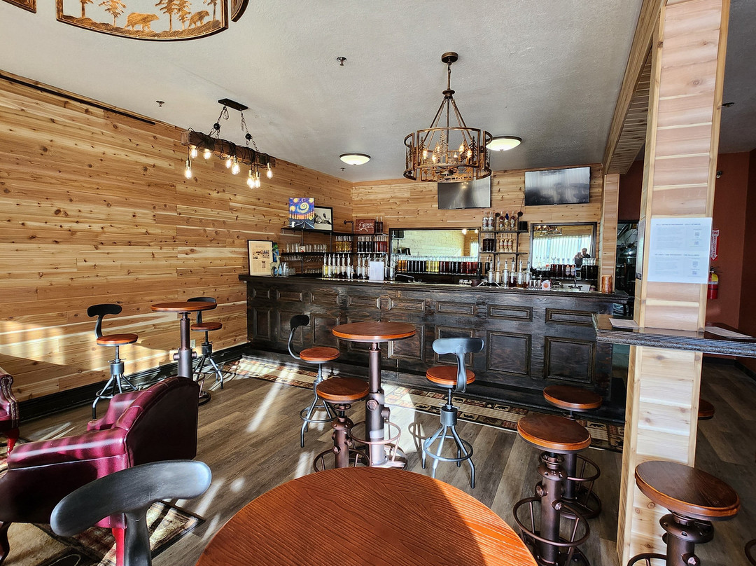 Hoarfrost Distilling & Tasting Room-费尔班克斯必去景点