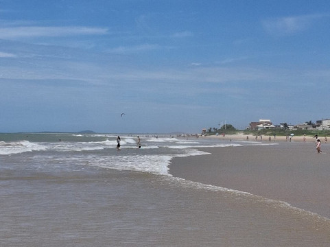 Praia da Ponta da Fruta-维拉维尔哈必去景点