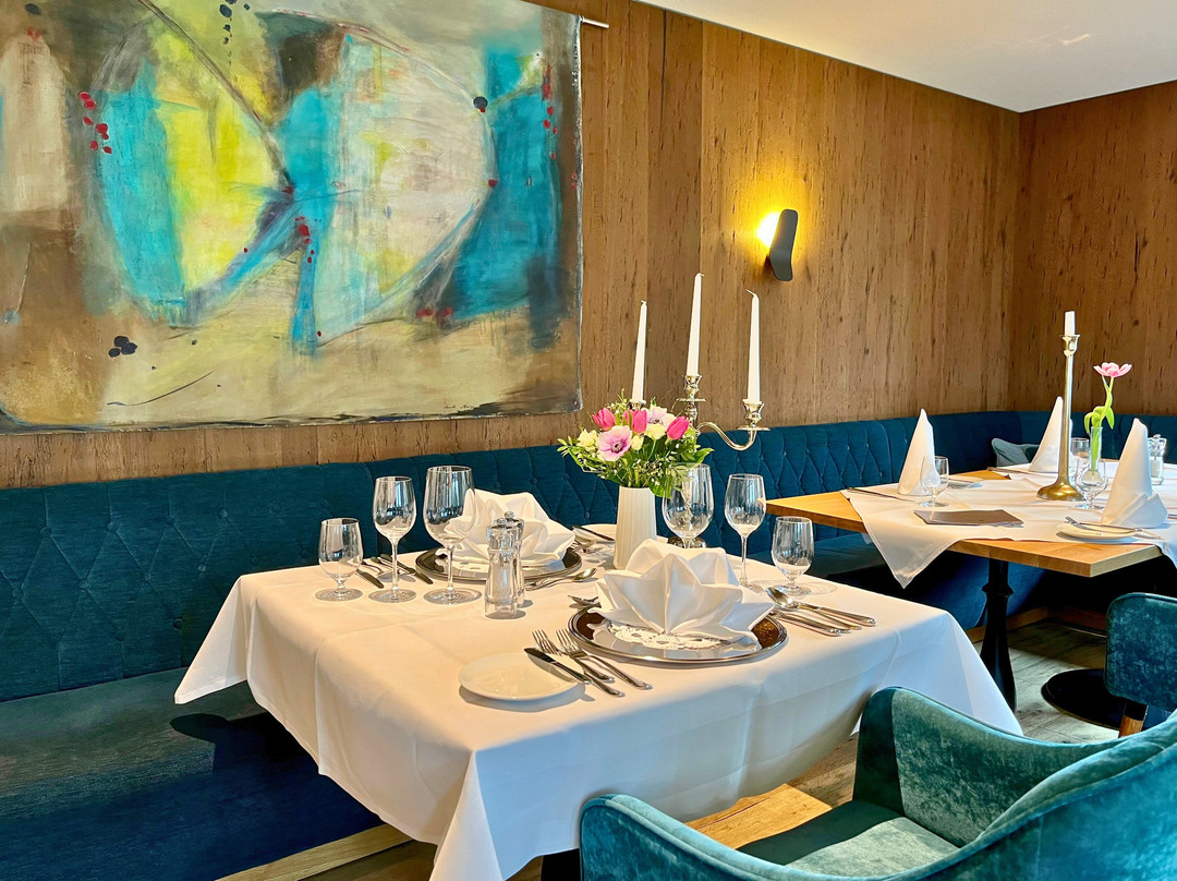MICHELS Restaurant