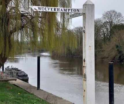 比尤德利山之屋酒店主图