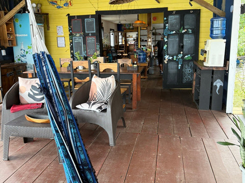 巴尔布拉海洋民宿主图