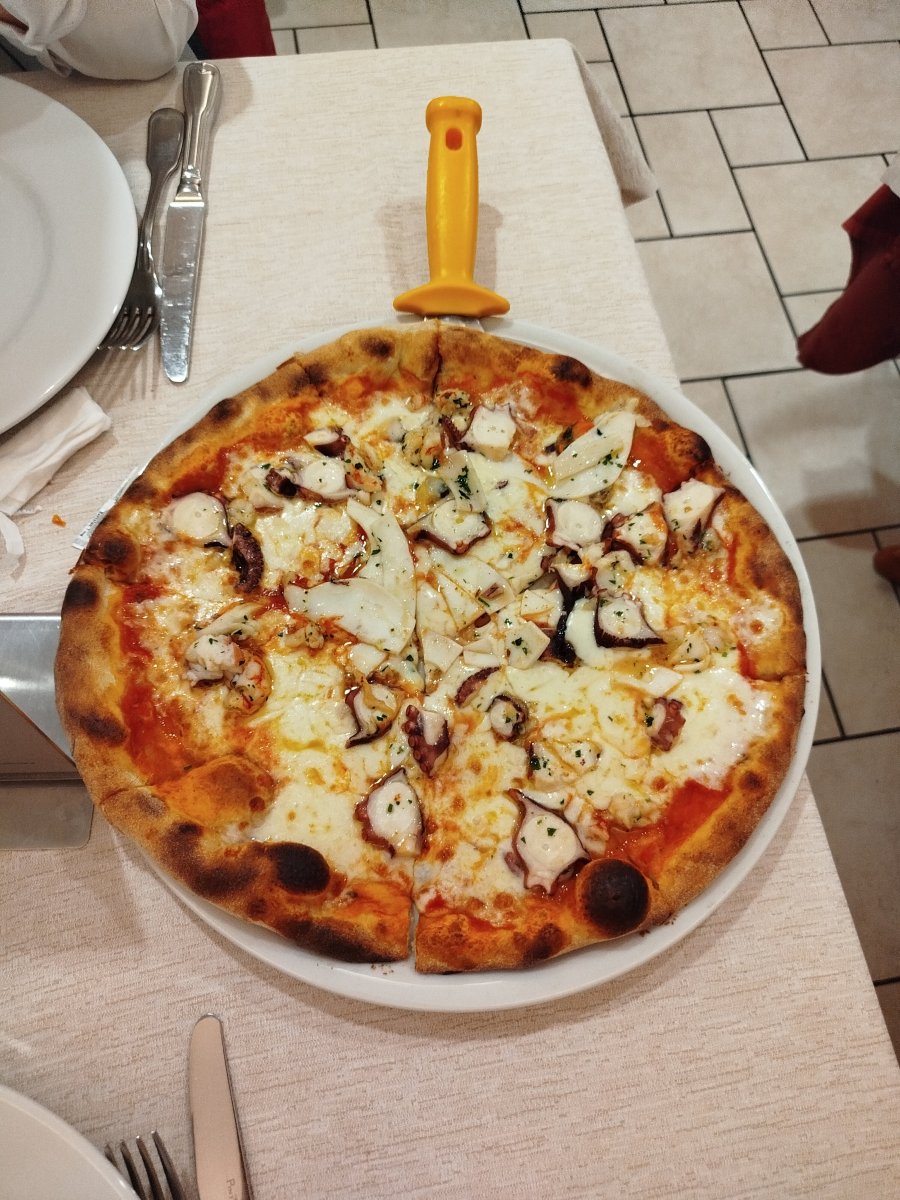 Hotel Ristorante Pizzeria Castello-官方