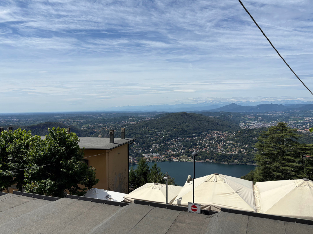 Punto Panoramico Di Via Pissarottino-布鲁纳泰必去景点