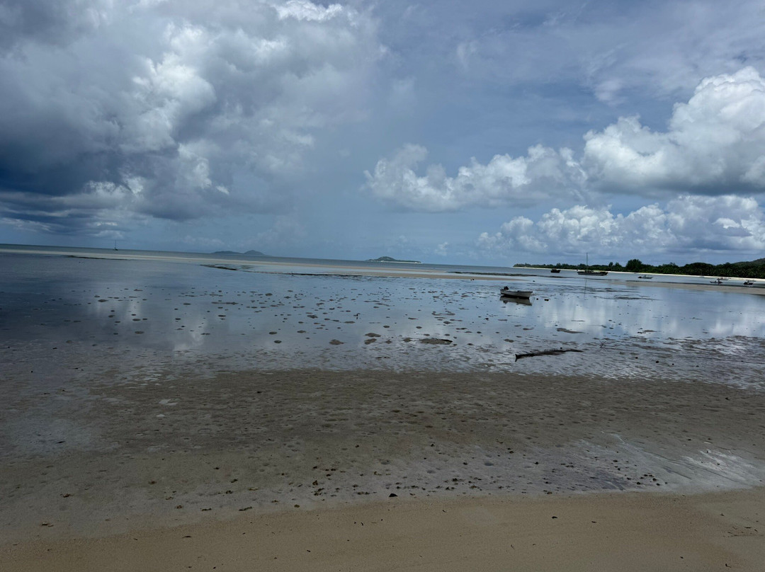 Grand Anse beach-马埃大安塞区必去景点